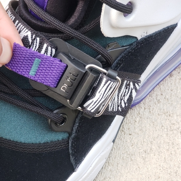 SOLD Nike Air Force 270 Men's Sneakers Size 11 - Picture 12 of 16